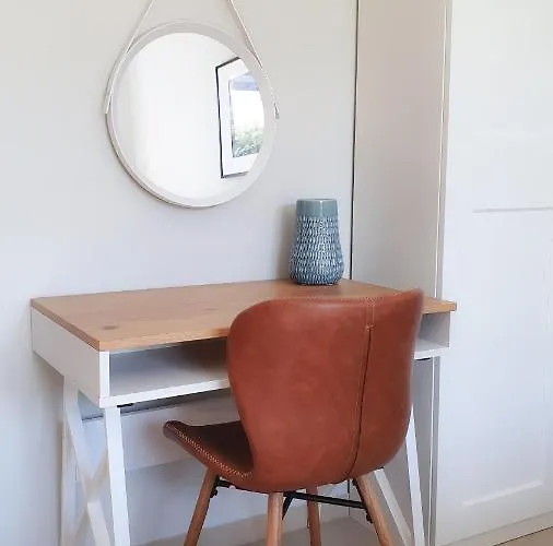 Rum i privatbostad Abrazja - Wypoczynek Dla Doroslych Jastrzębia Góra